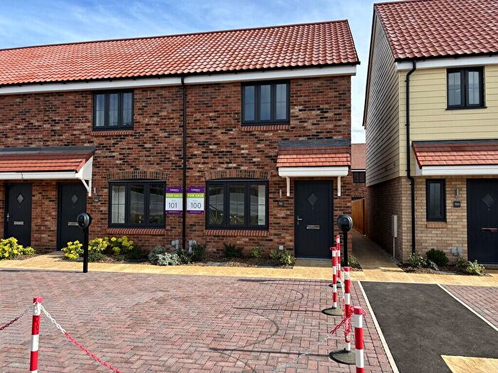 2 Bedroom End Of Terrace House For Sale In Kennett, Cambridgeshire, CB8