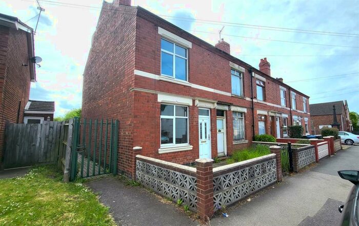 3 Bedroom End Of Terrace House To Rent In Alderman's Green Road, Coventry, CV2