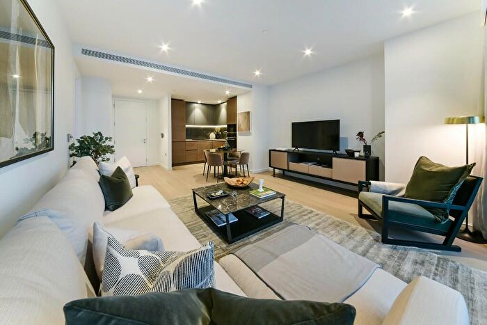 1 Bedroom Apartment To Rent In George Street, London, E14