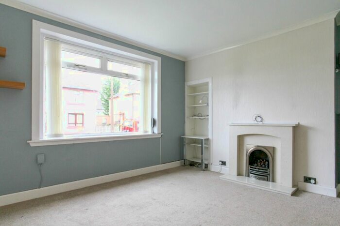 2 Bedroom Flat To Rent In Royston Mains Street, Granton, Edinburgh, EH5