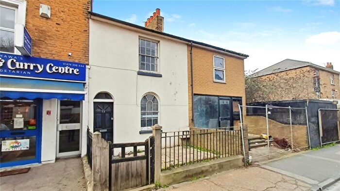 2 Bedroom Terraced House For Sale In Wrotham Road, Gravesend, Kent, DA11