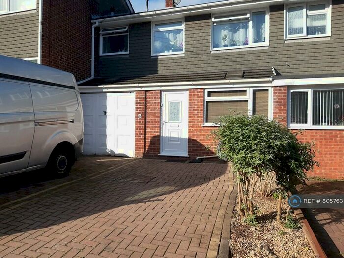 3 Bedroom Terraced House To Rent In Penarth Drive, Weston-Super-Mare, BS24