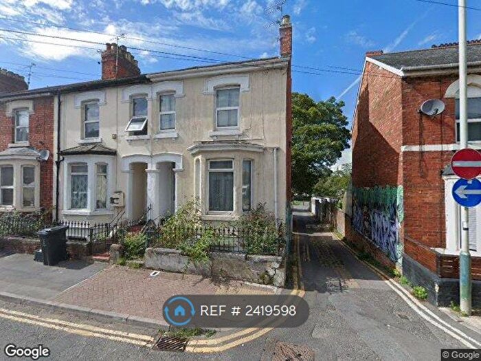 1 Bedroom Flat To Rent In Curtis Street, Swindon, SN1