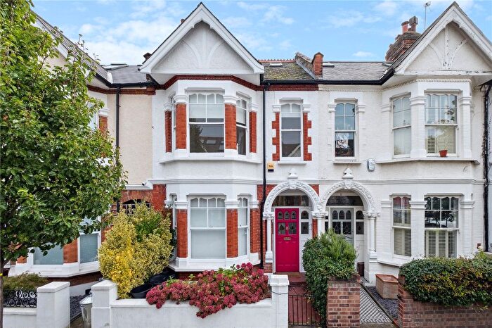 4 Bedroom Terraced House To Rent In Pulborough Road, London, SW18