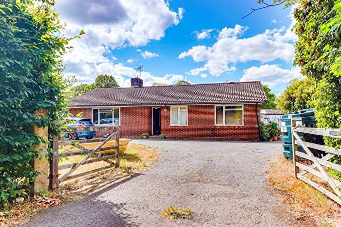 3 Bedroom Detached House To Rent In Loxwood Road, Alfold, GU6