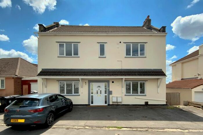 2 Bedroom Flat To Rent In Summerhill Road, St George, Bristol, BS5