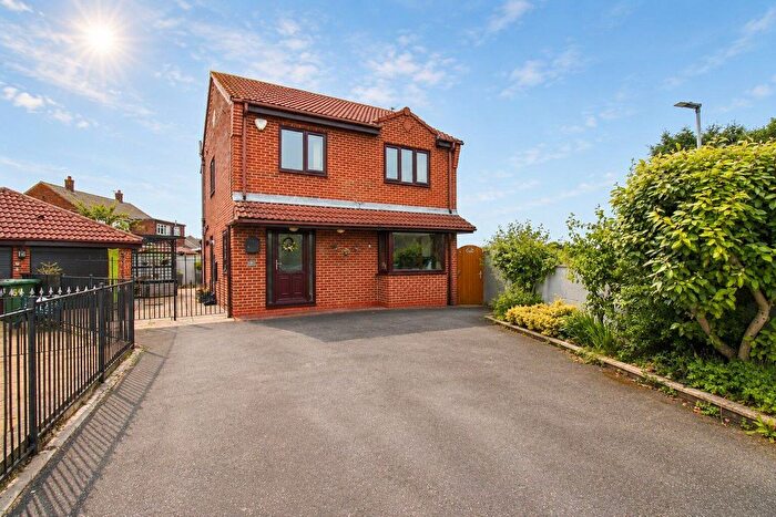 3 Bedroom Detached House For Sale In Halfpenny Lane, Featherstone, Pontefract, WF7