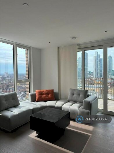 3 Bedroom Flat To Rent In Gasholder Place, London, SE11