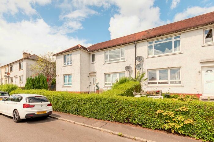 2 Bedroom Flat To Rent In Rowan Drive, Parkhall, Clydebank, G81