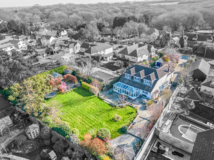 5 Bedroom Detached House For Sale In Main Road, Hockley, SS5