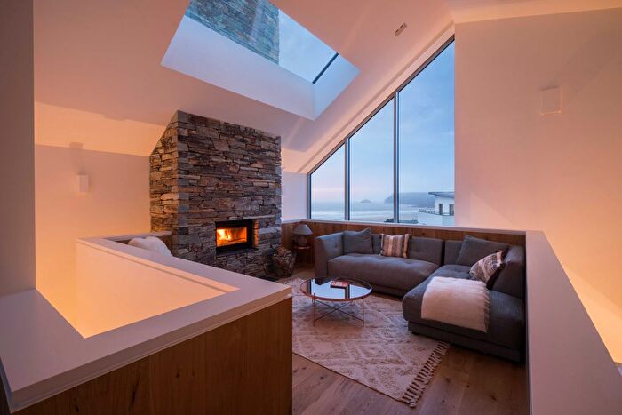 5 Bedroom Detached House For Sale In Dunder Hill, Polzeath, Wadebridge, PL27