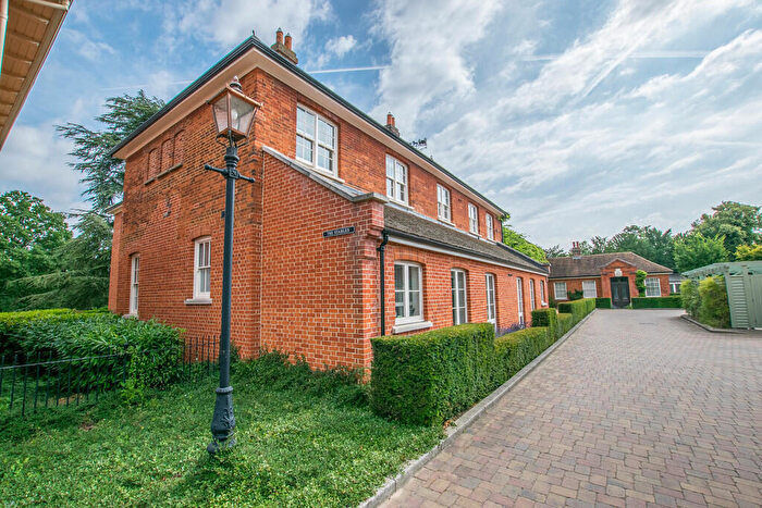 1 Bedroom Apartment To Rent In The Stables, Balls Park, SG13