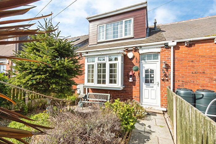 2 Bedroom Bungalow For Sale In George Street, Ryhill, Wakefield, West Yorkshire, WF4