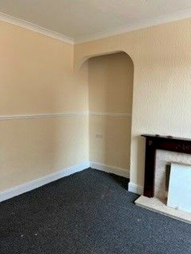 2 Bedroom Terraced House To Rent In Huxley Street, Oldham, OL4