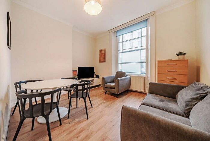 1 Bedroom Flat For Sale In St Georges Drive, Pimlico, London, SW1V