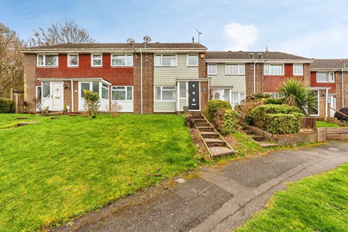3 Bedroom Terraced House For Sale In Corsair Drive, Dibden, Southampton, SO45