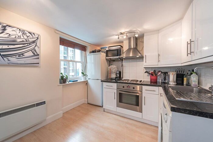 2 Bedroom Flat To Rent In Melcombe Street Marylebone, NW1