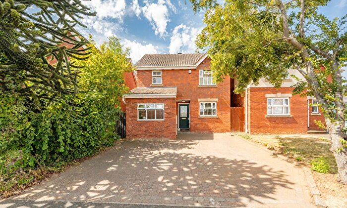 3 Bedroom Detached House For Sale In Cornfield Way, Burton Latimer, Kettering, NN15