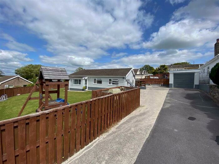 3 Bedroom Detached Bungalow For Sale In Maes Dolau, Idole, Carmarthen, SA32