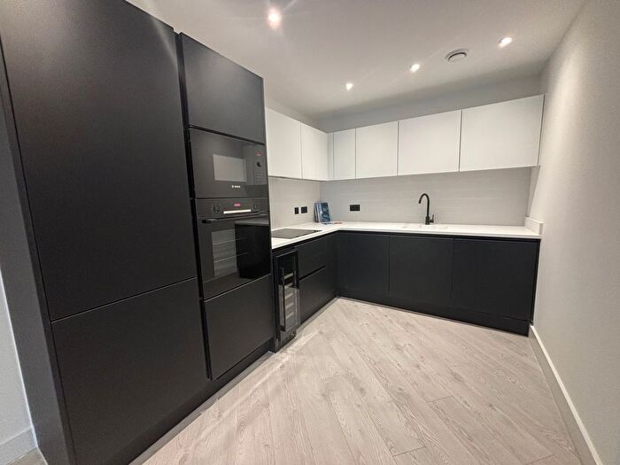 1 Bedroom Flat For Sale In City Road East, Manchester, M15