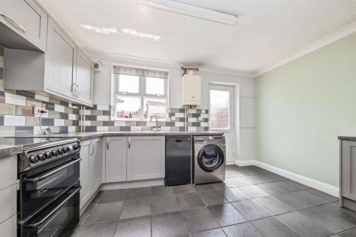 2 Bedroom Terraced House For Sale In Woodbridge Road, Ipswich, IP4