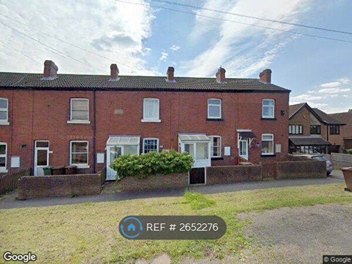 2 Bedroom Terraced House To Rent In Batley Road, Wakefield, WF2