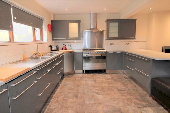 6 Bedroom Private Hall To Rent In Bowerham Terrace, Lancaster, LA1