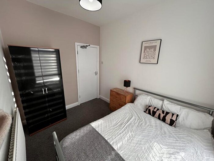 1 Bedroom House To Rent In Glencoe Road, Sheffield, S2