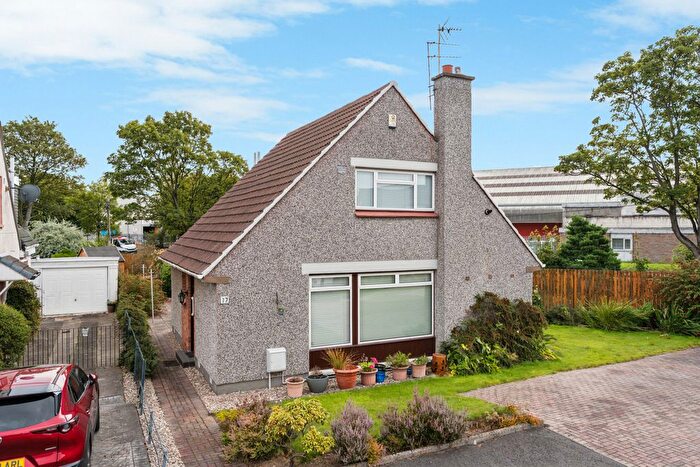 3 Bedroom Detached House For Sale In Haining Place, Grangemouth, FK3