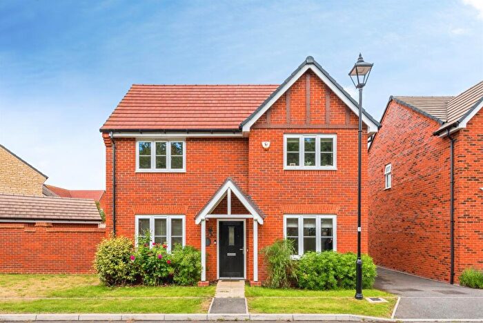 4 Bedroom Detached House For Sale In Aldiss Drive, Kingston Bagpuize, Abingdon, OX13