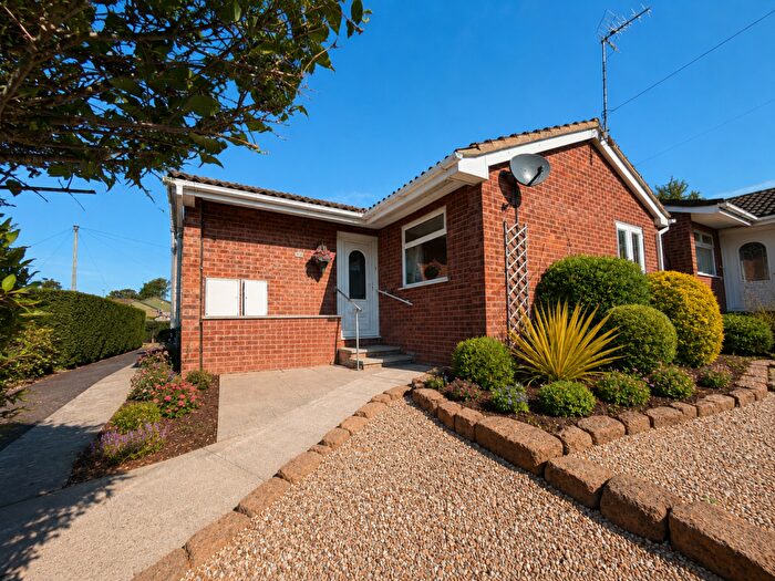 1 Bedroom Detached Bungalow To Rent In Wollaton Paddocks, Nottingham, Nottingham City, NG8