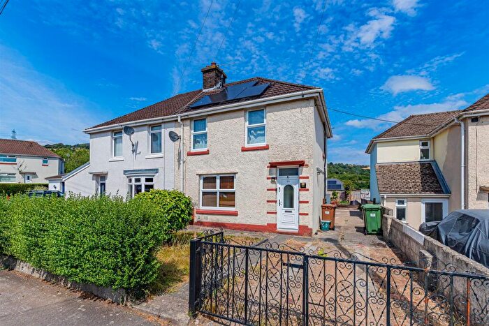 3 Bedroom Semi-Detached House For Sale In Bryn Y Fran Avenue, Trethomas, Caerphilly, CF83