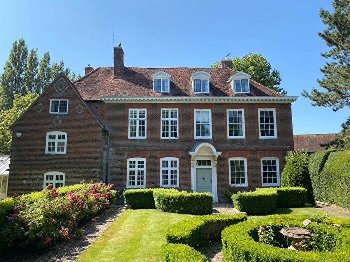 9 Bedroom Detached House To Rent In Forty Green, Bledlow, HP27