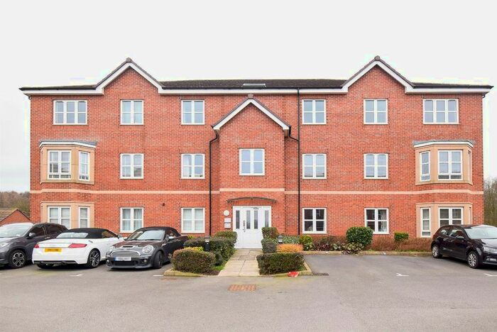 2 Bedroom Flat For Sale In Hazelwood Court, Scampston Drive, East Ardsley, WF3