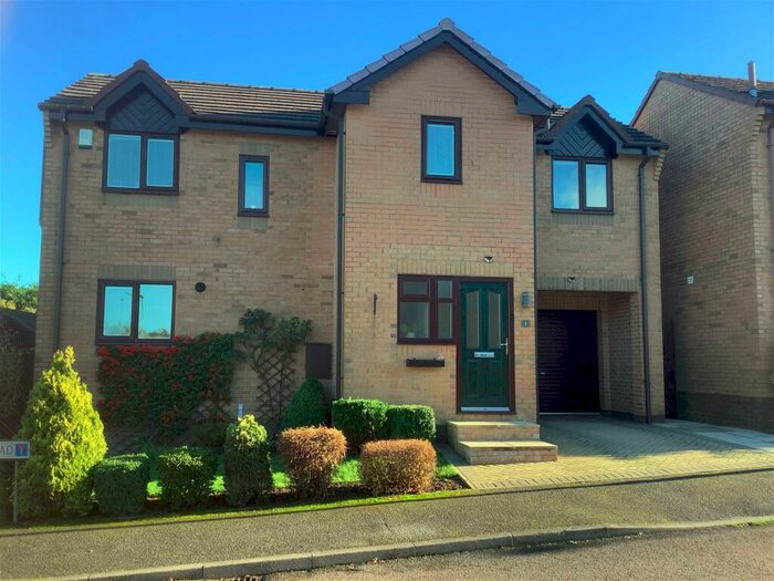 3 Bedroom Detached House For Sale In Clough Head, Penistone, Sheffield, S36