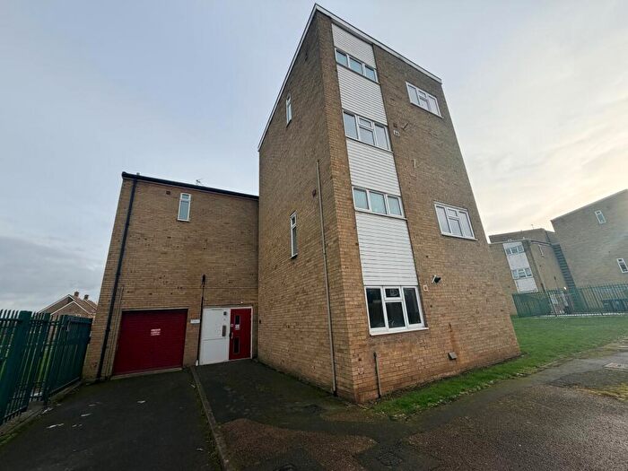 2 Bedroom Duplex For Sale In Fairfax Court, St. Neots, PE19