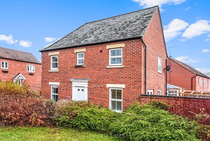 3 Bedroom Semi-Detached House To Rent In Wintergardens Way, Banbury, OX16