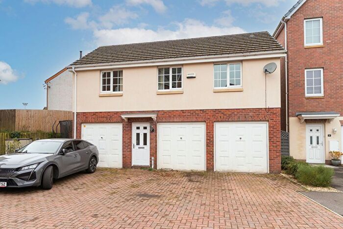 2 Bedroom Property For Sale In Milfraen View, Brynmawr, NP23