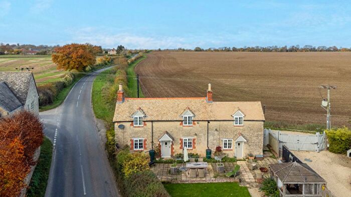 3 Bedroom Cottage For Sale In Wootton Woodstock, Oxfordshire, OX20