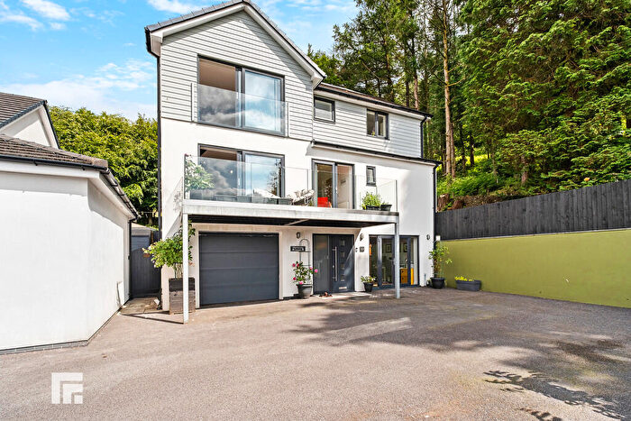 4 Bedroom Detached House For Sale In Pembroke House, Mountain Road, CF83