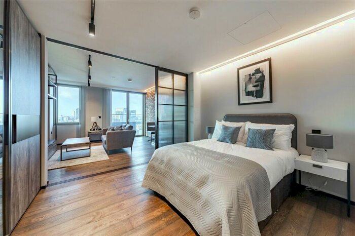 Apartment To Rent In Hewett Street, London, EC2A