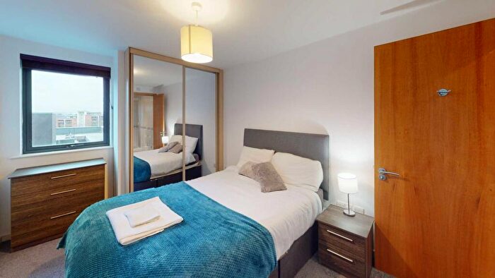 2 Bedroom Apartment To Rent In Tradewind Square, Liverpool, L1