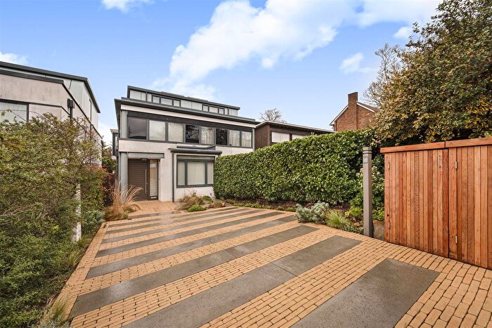 5 Bedroom Property For Sale In Golders Park Close, Golders Hill Park, NW11