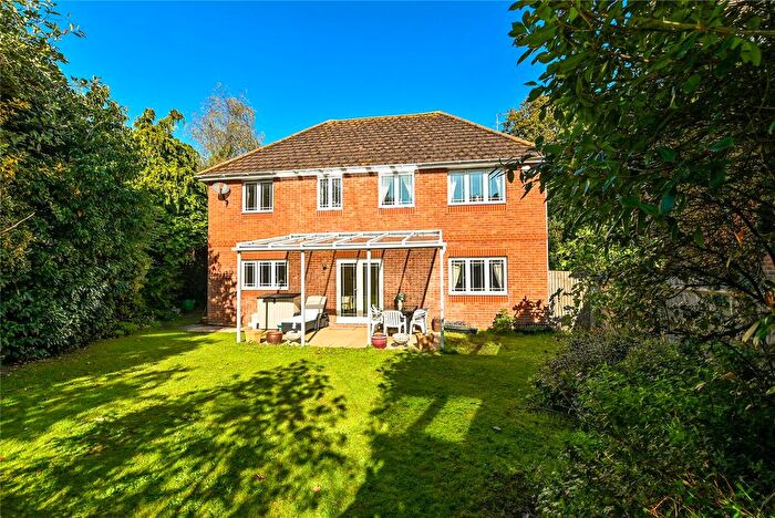 5 Bedroom Detached House For Sale In Lake Grove Road, New Milton, Hampshire, BH25