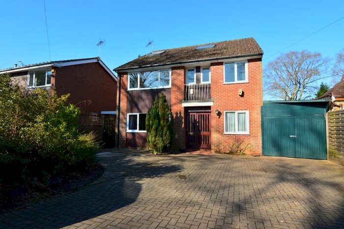 5 Bedroom Detached House To Rent In Finchampstead Road, Wokingham, RG40