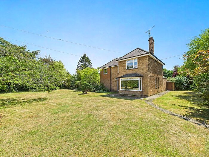 4 Bedroom Detached House For Sale In Stamford Road, Easton On The Hill, PE9