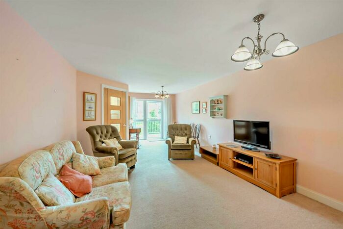 2 Bedroom Apartment For Sale In Squire Court, Raleigh Mead, South Molton Devon, EX36