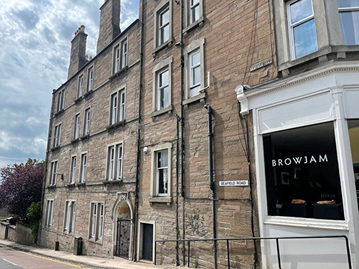 2 Bedroom Flat To Rent In Seafield Road, Dundee, Angus, DD1