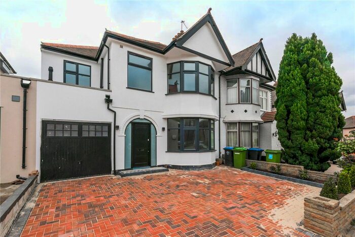 3 Bedroom End Of Terrace House To Rent In Park View Road, London, NW10