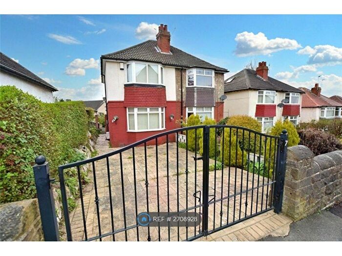 2 Bedroom Semi-Detached House To Rent In Wiggan Lane, Huddersfield, HD2